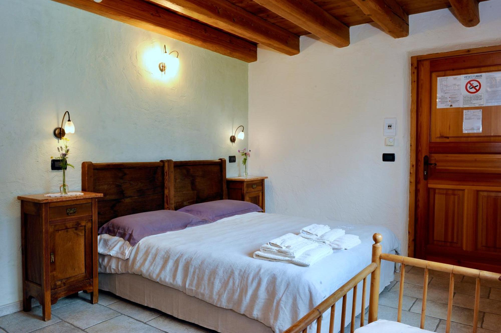 La Vrille - Chambres D'Hotes ヴェッライエス エクステリア 写真